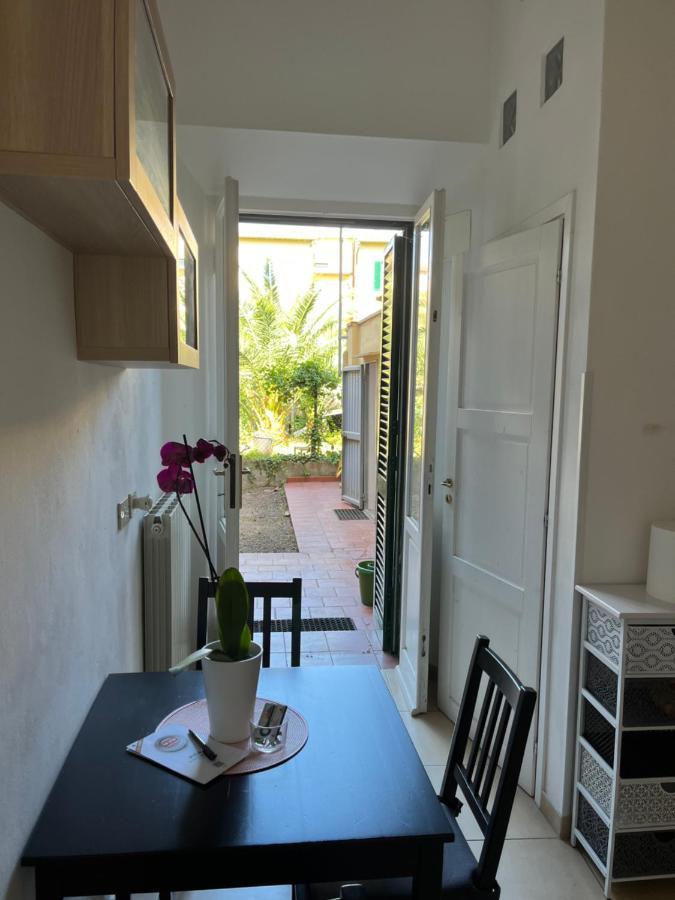 B&B Cristina Garden Pisa Bagian luar foto