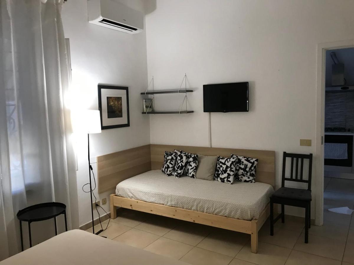 B&B Cristina Garden Pisa Bagian luar foto